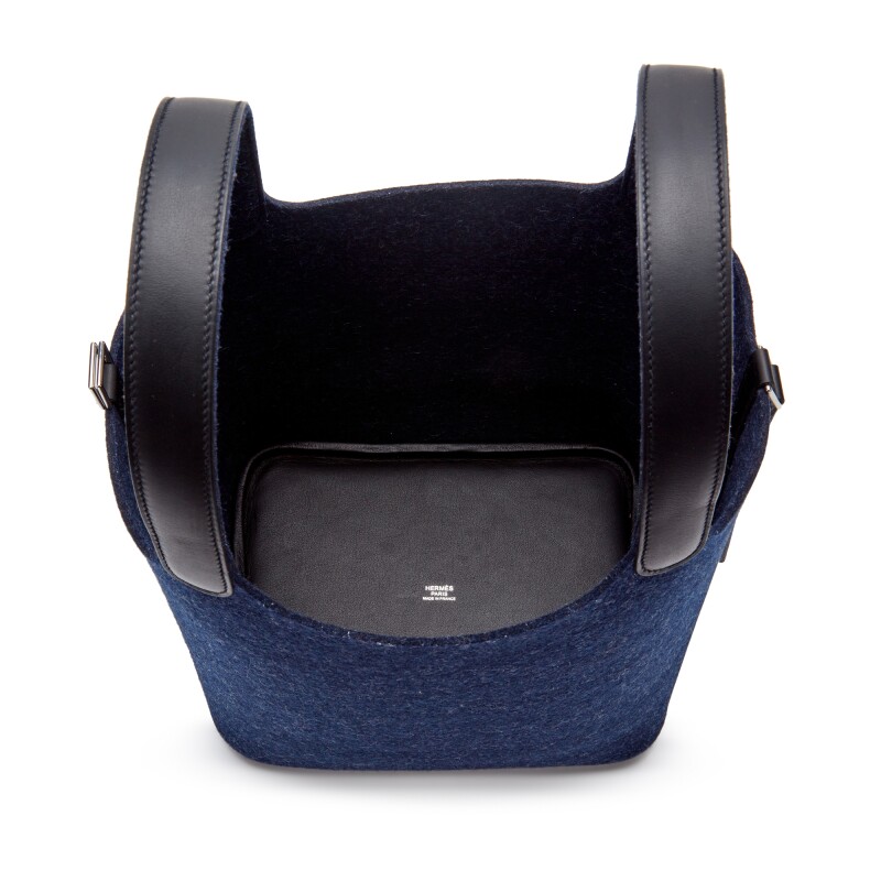 Hermès Blue Nuit Feutre Wool and Black Swift Picotin Lock 22 Palladium Hardware - Image 7